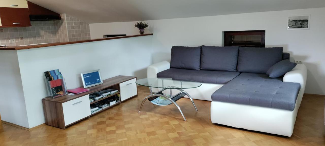Apartma Ivan Portorož Buitenkant foto